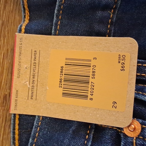 NWT Levis Wedgie Fit Size 29 Dark Wash - Picture 5 of 9